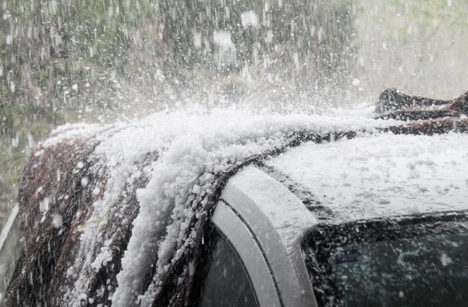 Read more about the article Protecting your car in a hail storm